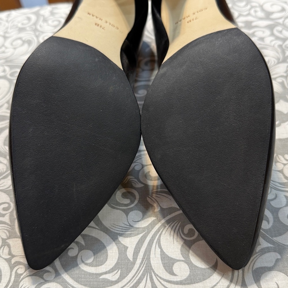 Cole Haan leather pumps - Picture 5 of 7